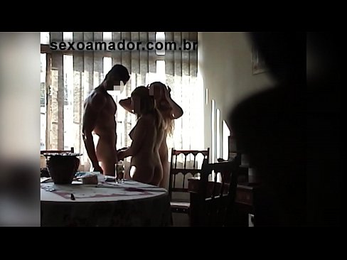 ❤️ Awọn ọrẹ ibalopo pe ọkunrin nla kan ati ẹlẹni-mẹta pẹlu rẹ ❤️❌ Ohun onihoho didara ﹏